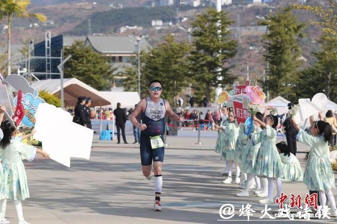 五国786名体育爱好者在云南巧家开展竞速赛 五国786名体育爱好者在云南巧家开展竞速赛